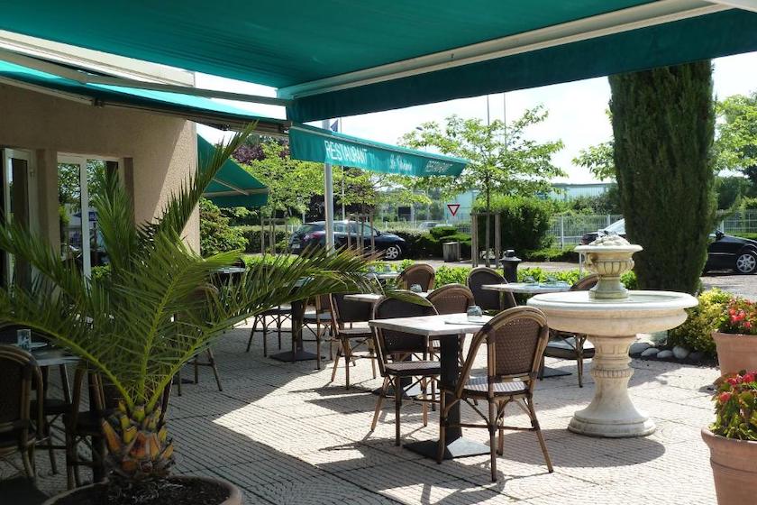 Contact-Hôtel Charme en Beaujolais A6