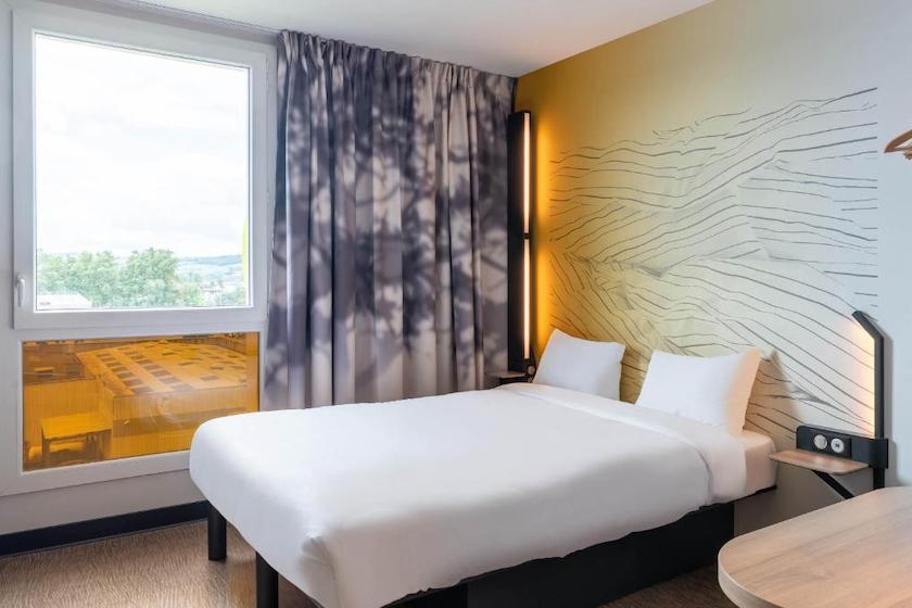 Une des chambres doubles du B&B Hotel de Villefranche-sur-Saône